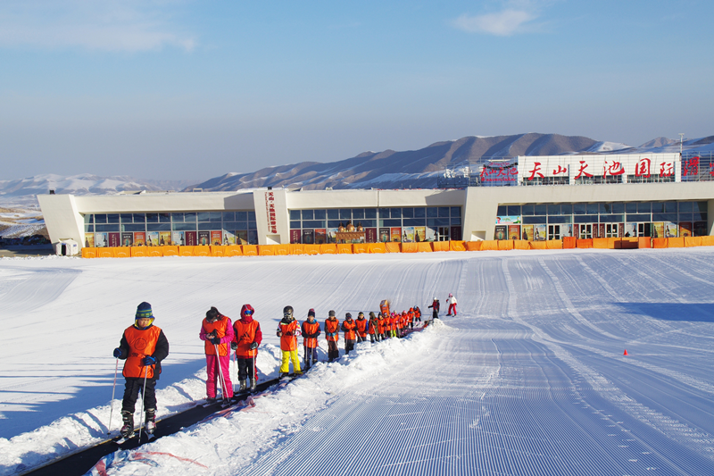 新疆天山天池國際滑雪場